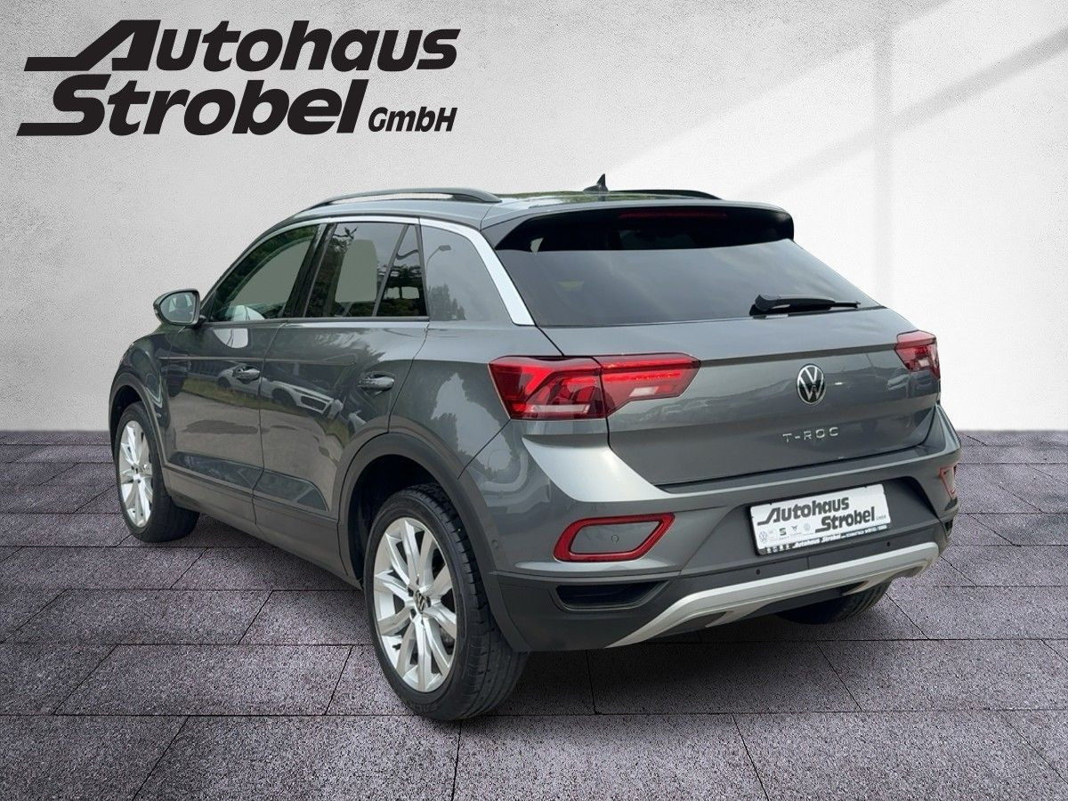 T-Roc 2.0 TDI DSG Life ACC LED Navi Climatronic Kamera Sitzh. Lane-Ass. Bluet.