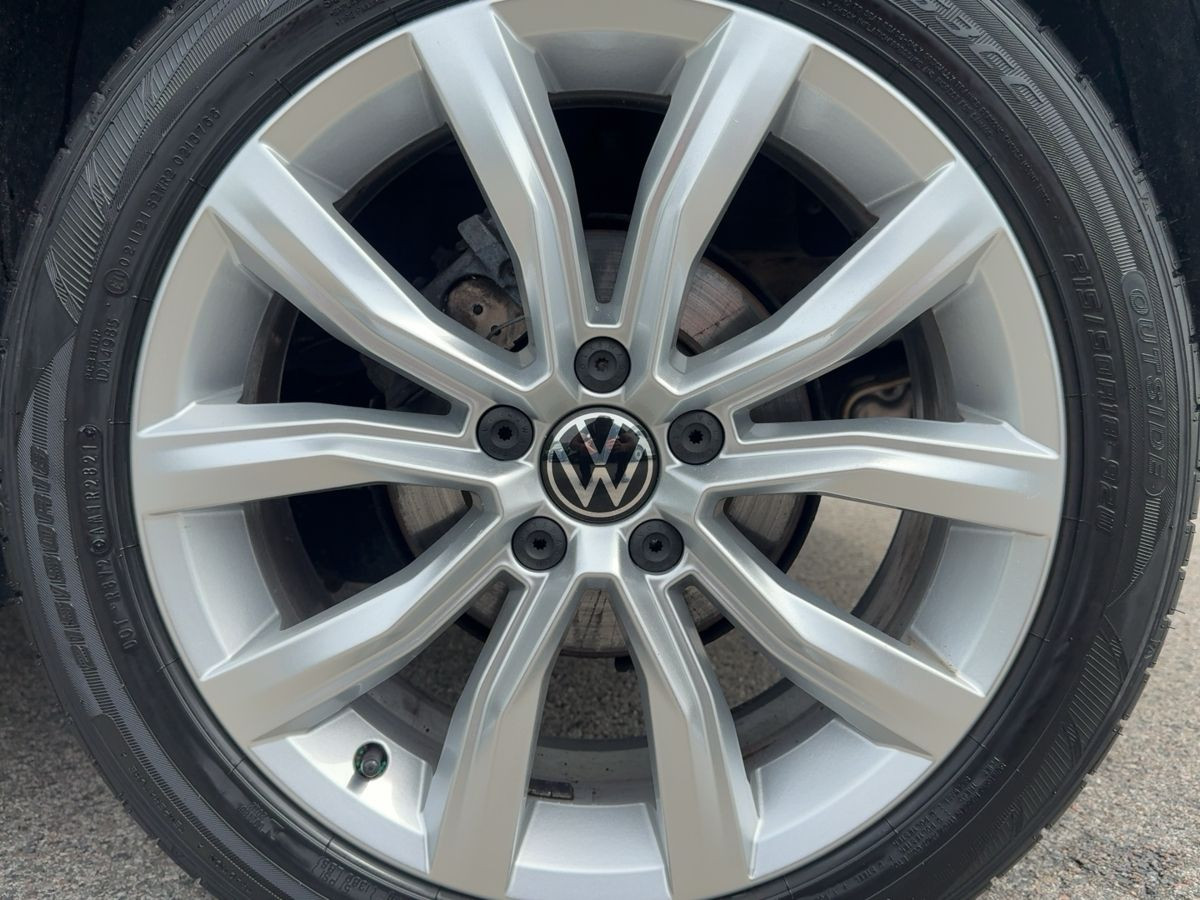 T-Roc 2.0 TDI DSG Life ACC LED Navi Climatronic Kamera Sitzh. Lane-Ass. Bluet.