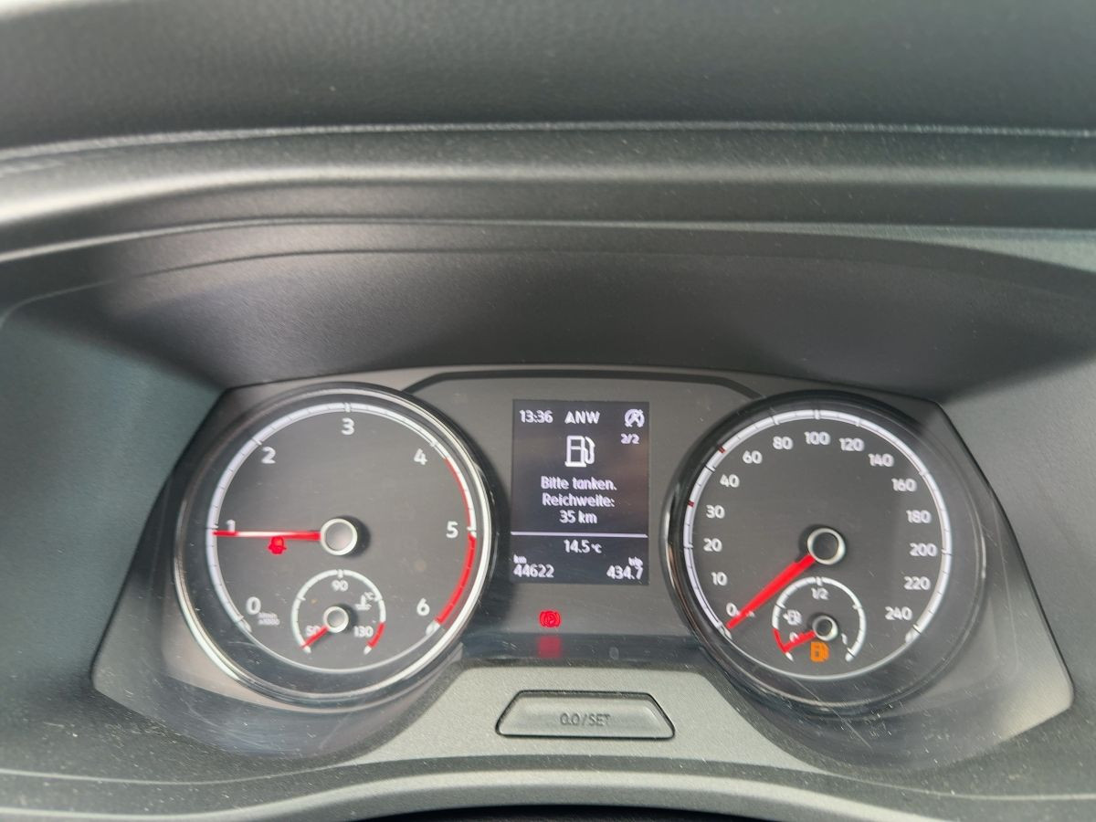 Transporter Kombi 2.0 TDI 4M LR 6-Sitze Navi Parkp. Nebel Tempo Klima Bluet. DAB+
