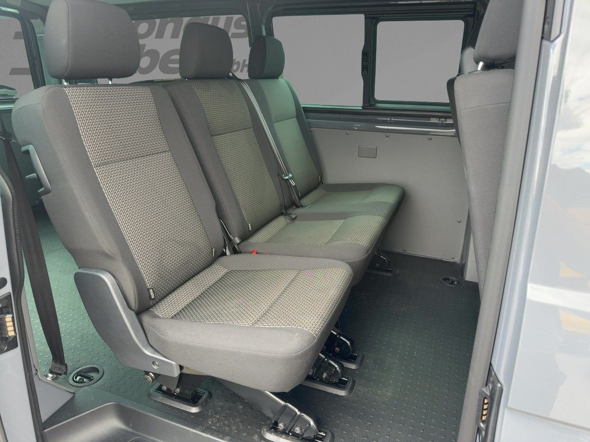 Transporter Kombi 2.0 TDI 4M LR 6-Sitze Navi Parkp. Nebel Tempo Klima Bluet. DAB+