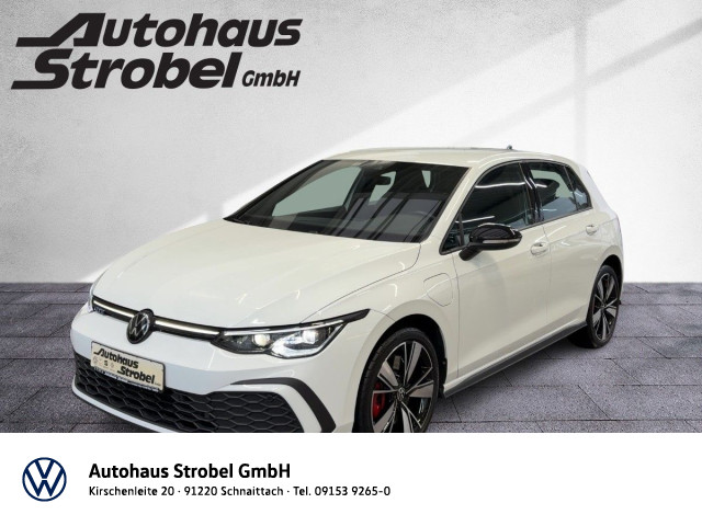Golf VIII GTE 1.4 TSI DSG "BLACK STYLE" ACC DCC Navi LE...