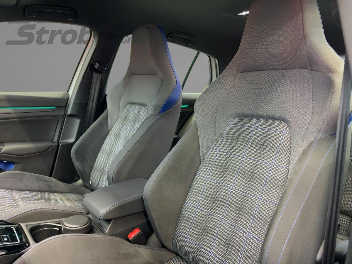 Golf VIII GTE 1.4 TSI DSG 