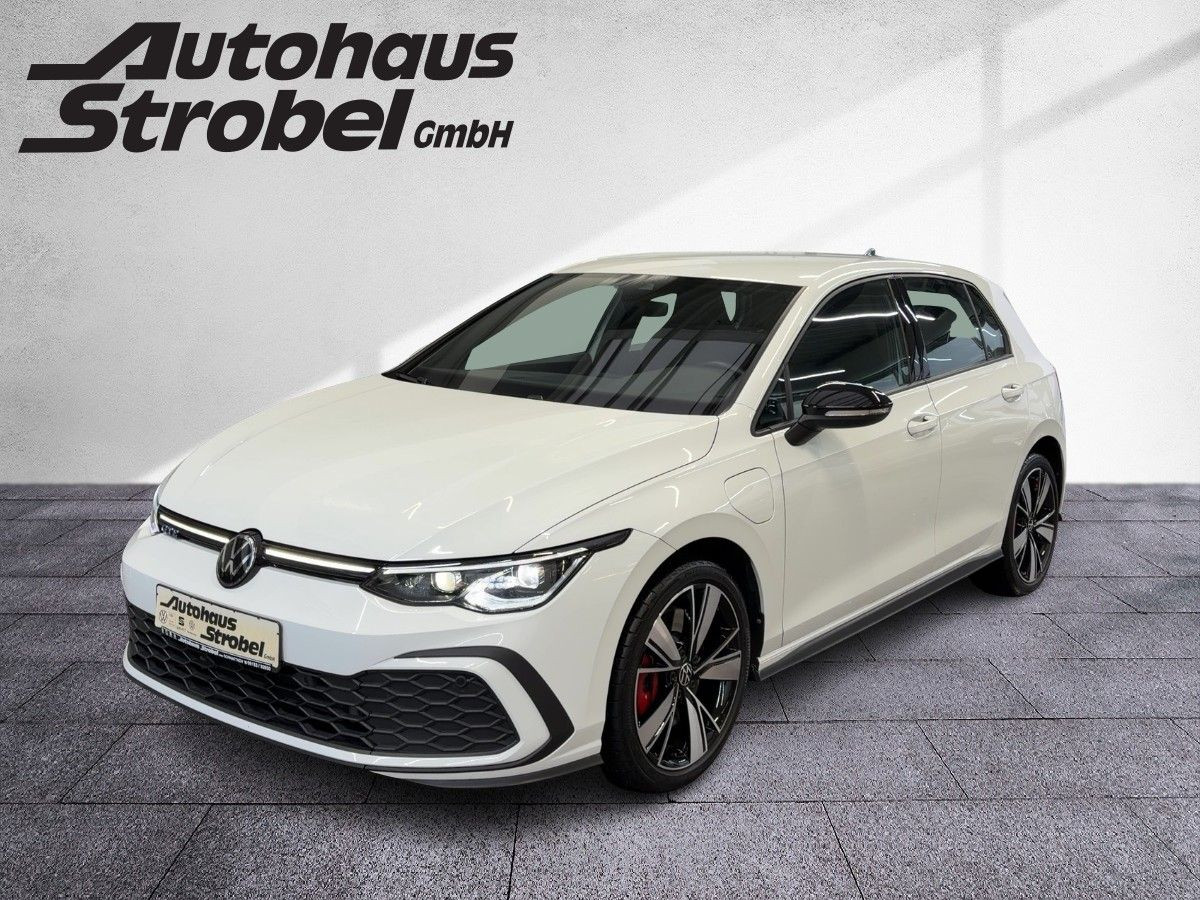 Golf VIII GTE 1.4 TSI DSG 