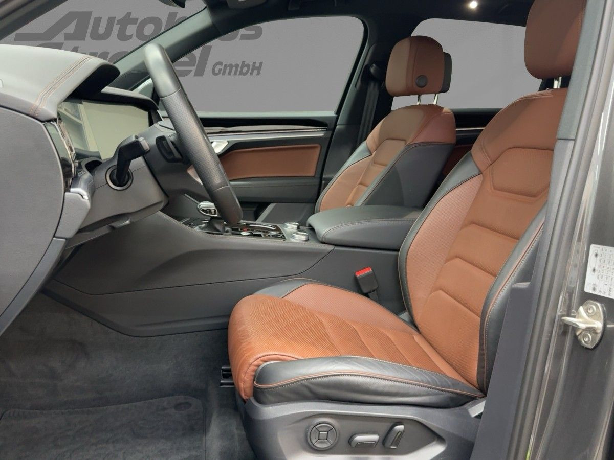 Touareg 3.0 V6 TDI DSG 4M R-Line ab 2,49% AHK LED-Matrix Navi Leder Luft Standh.