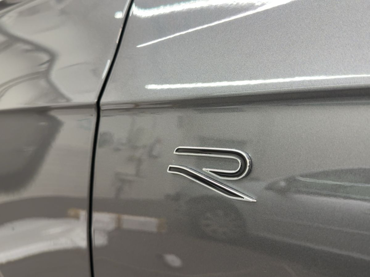 Touareg 3.0 V6 TDI DSG 4M R-Line ab 2,49% AHK LED-Matrix Navi Leder Luft Standh.