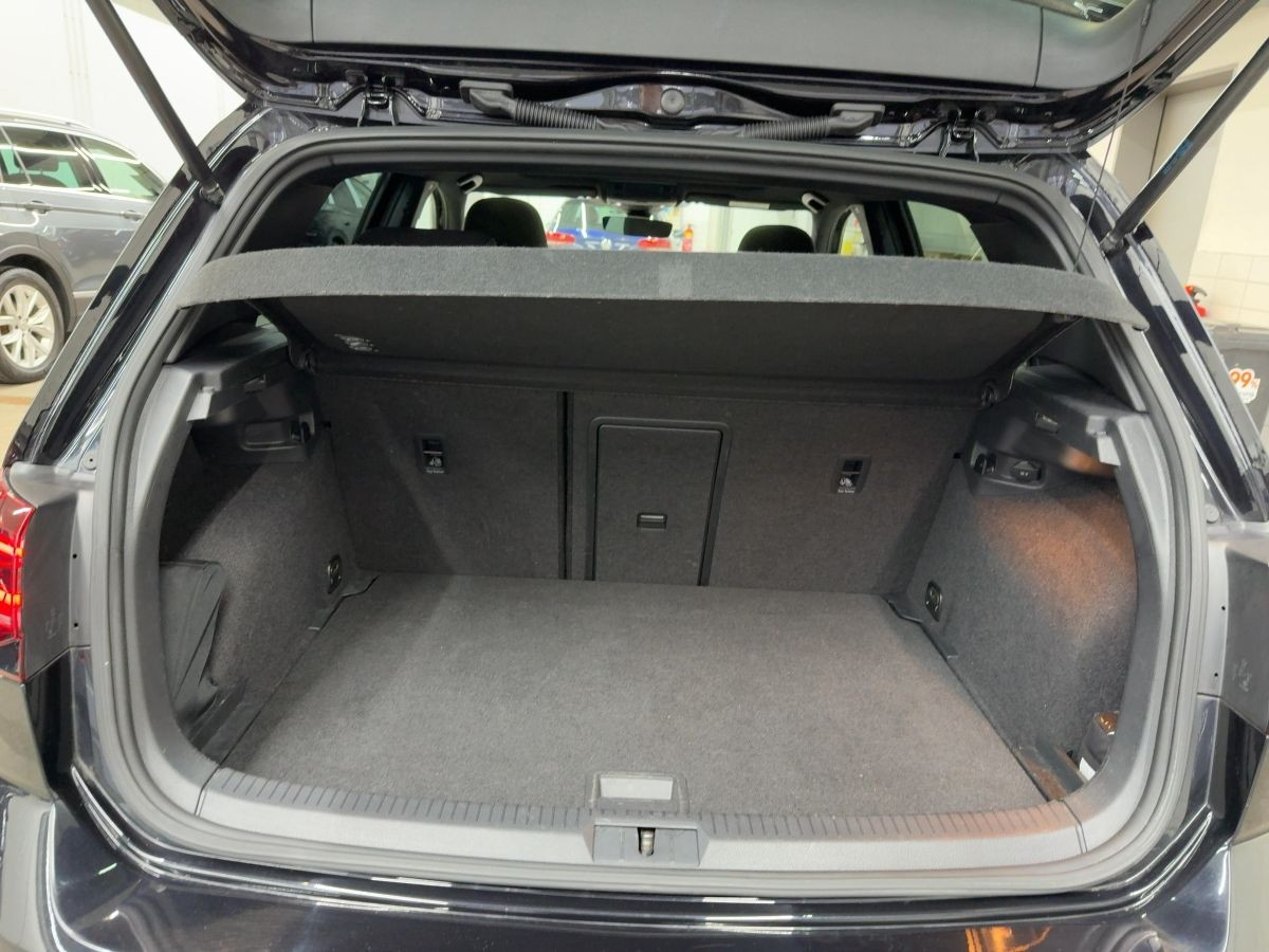 Golf VII GTD 2.0 TDI DSG ACC LED Navi 