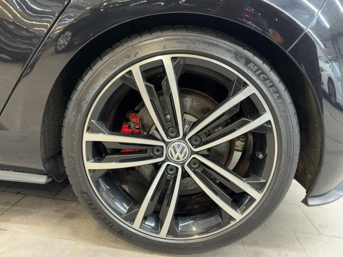 Golf VII GTD 2.0 TDI DSG ACC LED Navi 