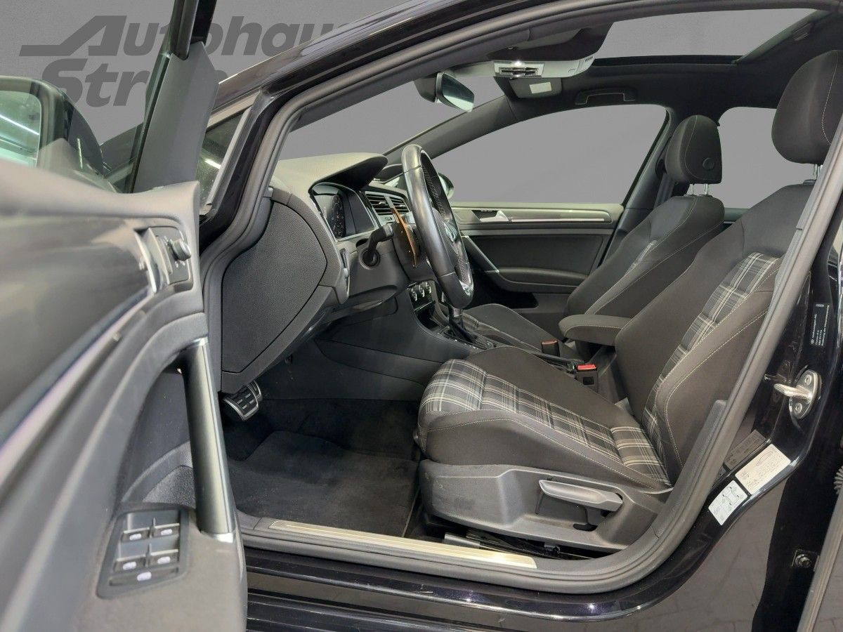 Golf VII GTD 2.0 TDI DSG ACC LED Navi 