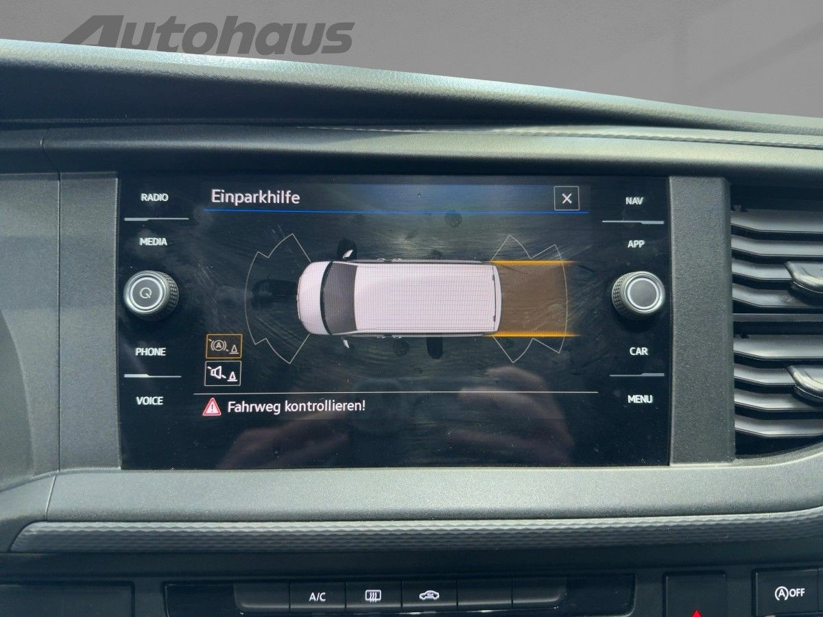 Transporter Kombi 2.0 TDI LR 4M 6-Sitze Navi Parkp. Klima Tempo Nebel Bluet DAB+