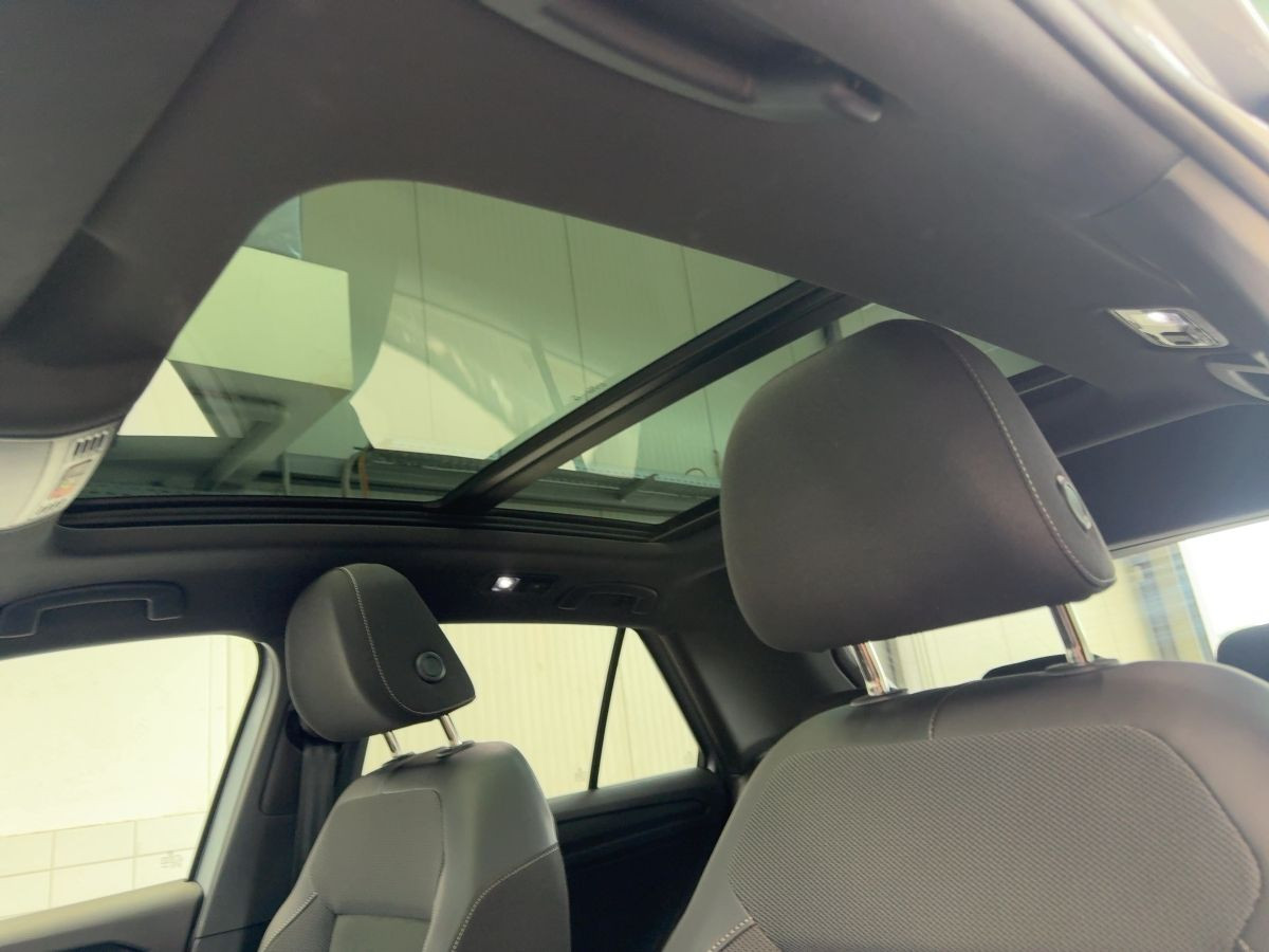 T-Roc 2.0 TSI DSG 4M R-Line ACC Navi LED-Matrix Pano. Climatronic Kamera Sitzh.