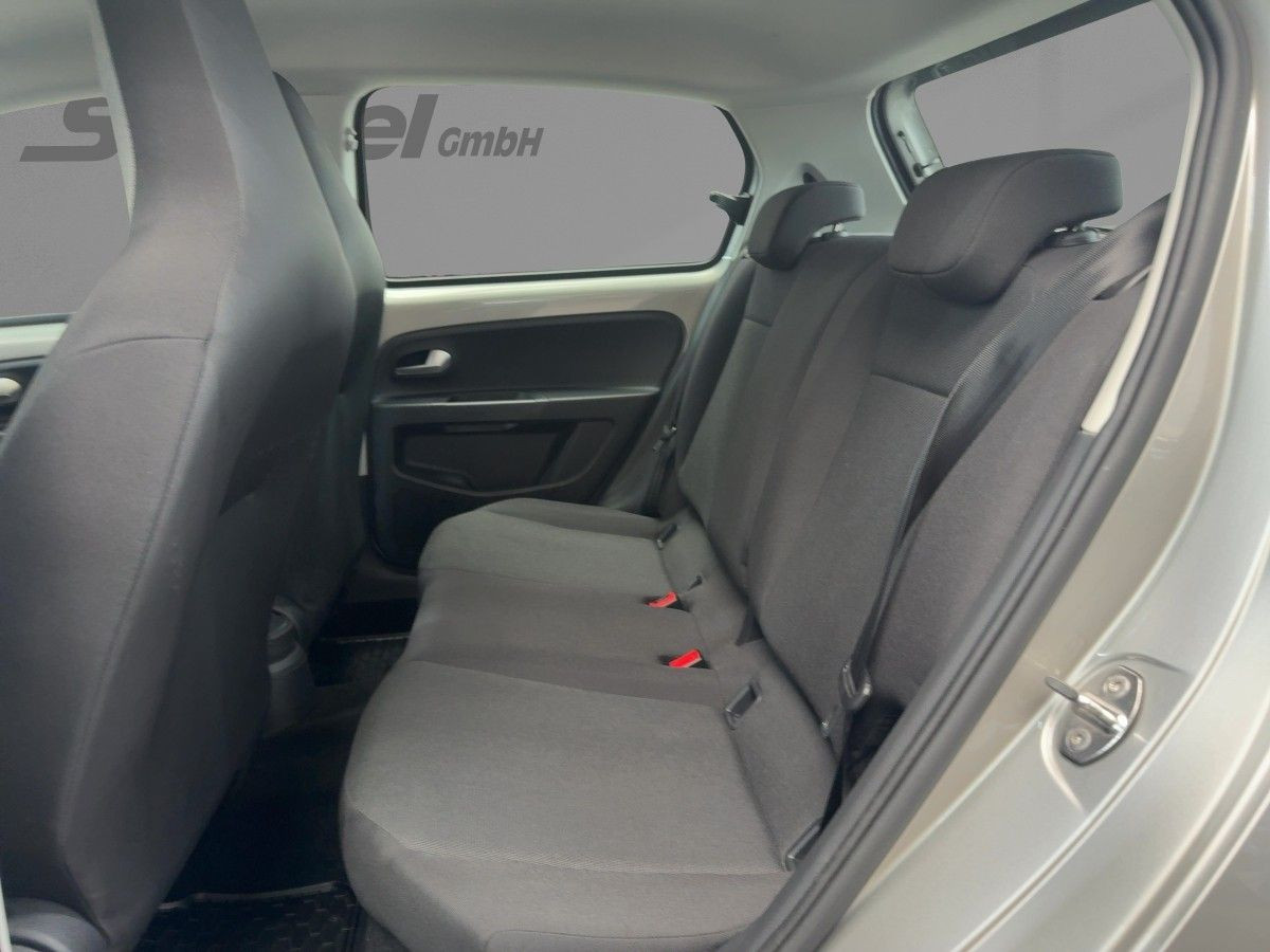 e-up! 32 kWh Kamera Tempo Climatronic Bluet. Sitzh. DAB+