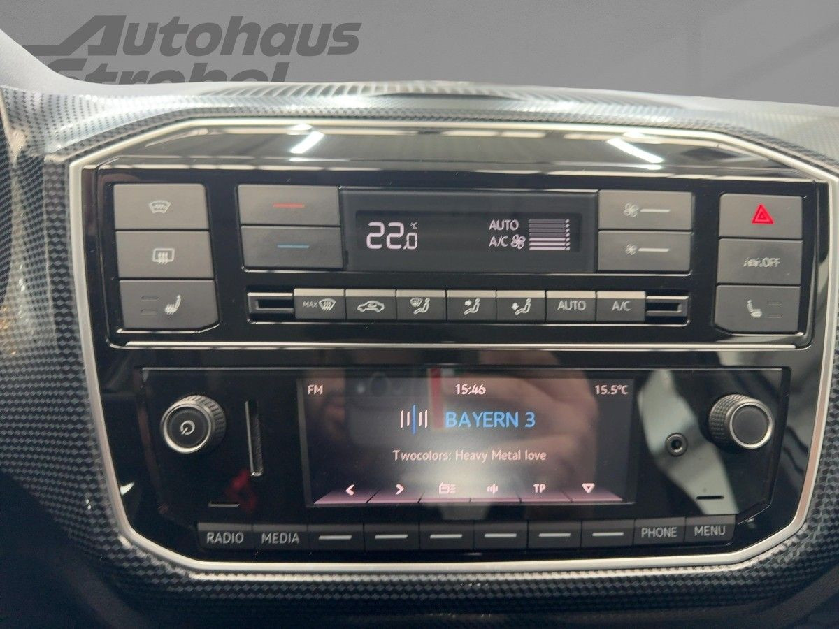 e-up! 32 kWh Kamera Tempo Climatronic Bluet. Sitzh. DAB+