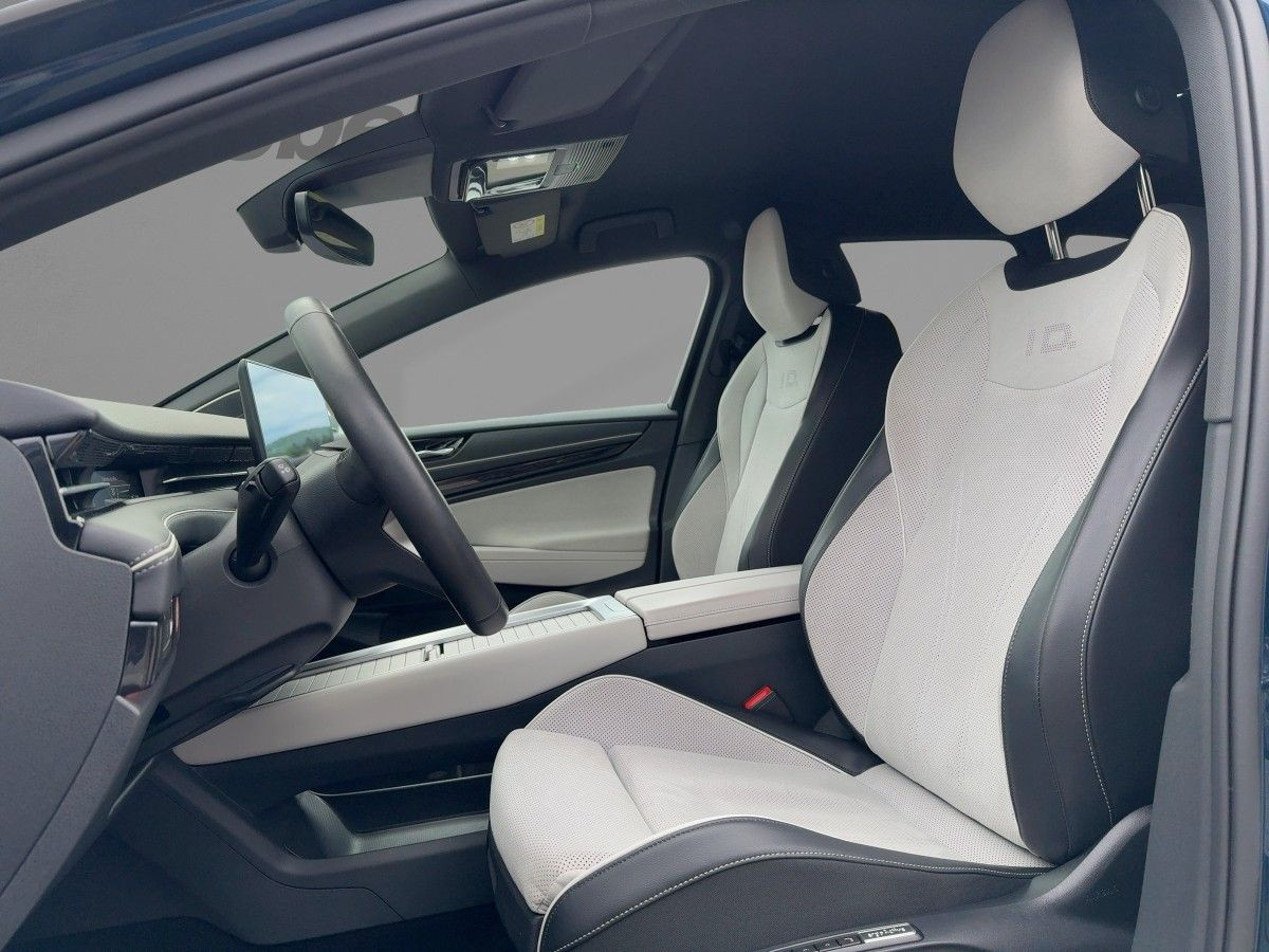 ID.7 Tourer Pro S 91 kWh ab 1,49% Wärmep. AHK DCC Navi LED-Matrix Harman Kardon