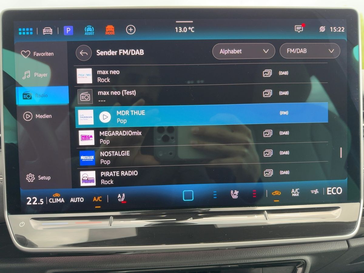ID.7 Tourer Pro S 91 kWh ab 1,49% Wärmep. AHK DCC Navi LED-Matrix Harman Kardon