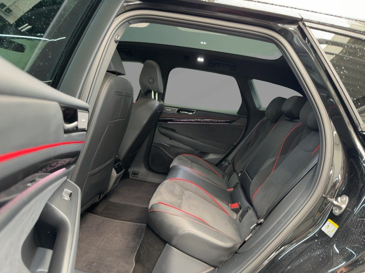 ID.7 Tourer GTX 4M 91 kWh ab 1,49% DCC AHK Navi Area View Pano Head-Up