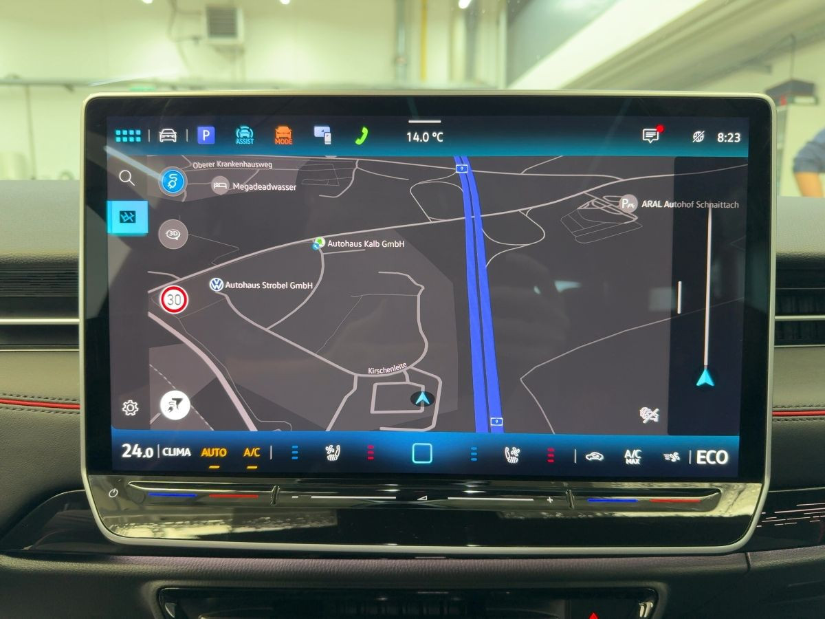 ID.7 Tourer GTX 4M 91 kWh ab 1,49% DCC AHK Navi Area View Pano Head-Up