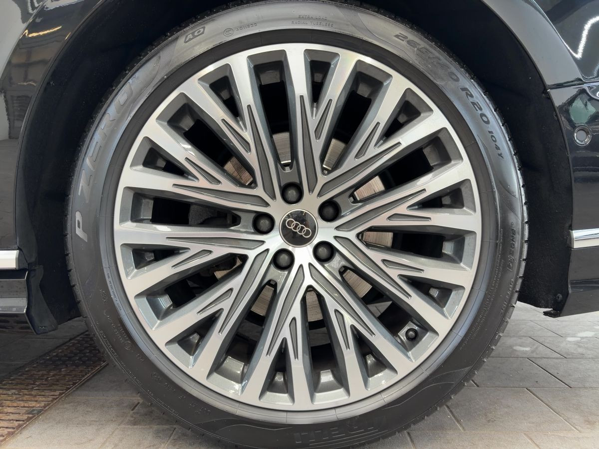 A8 L 3.0 V6 TDI TV Quattro Navi Pano LED-Matrix Bang & Olufsen