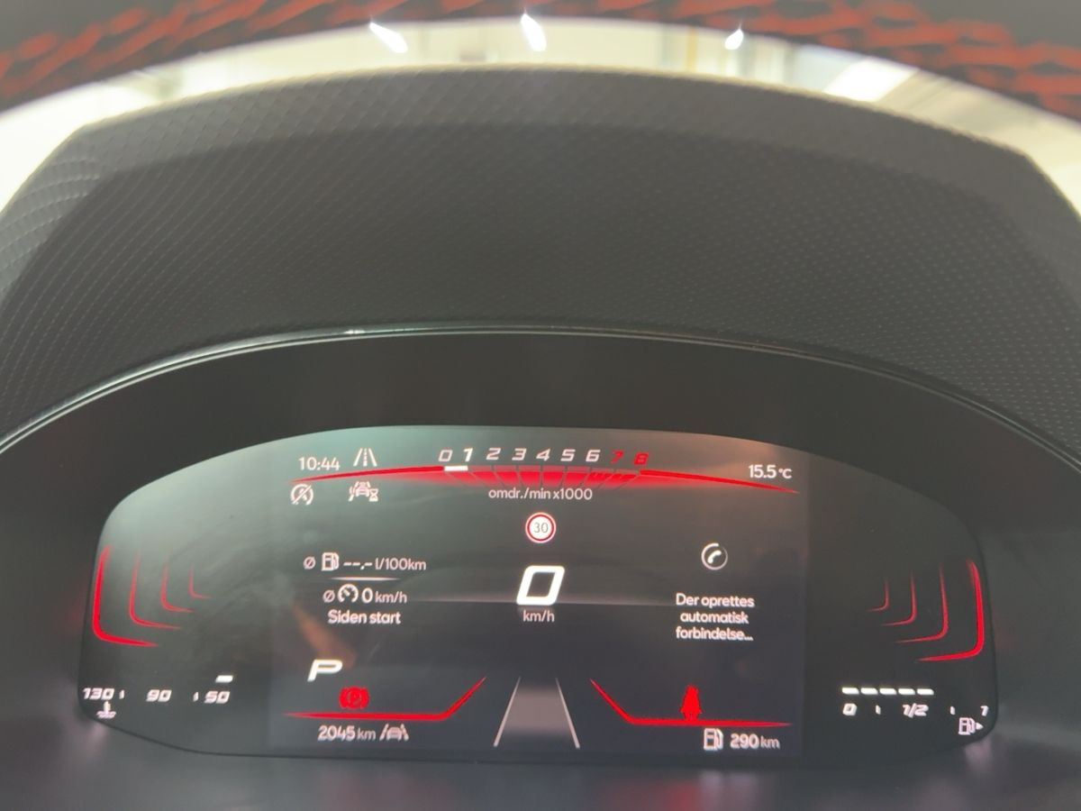 Arona 1.0 TSI DSG FR Kamera ACC LED Climatronic Sitzheizung. DAB+ Front-Ass.