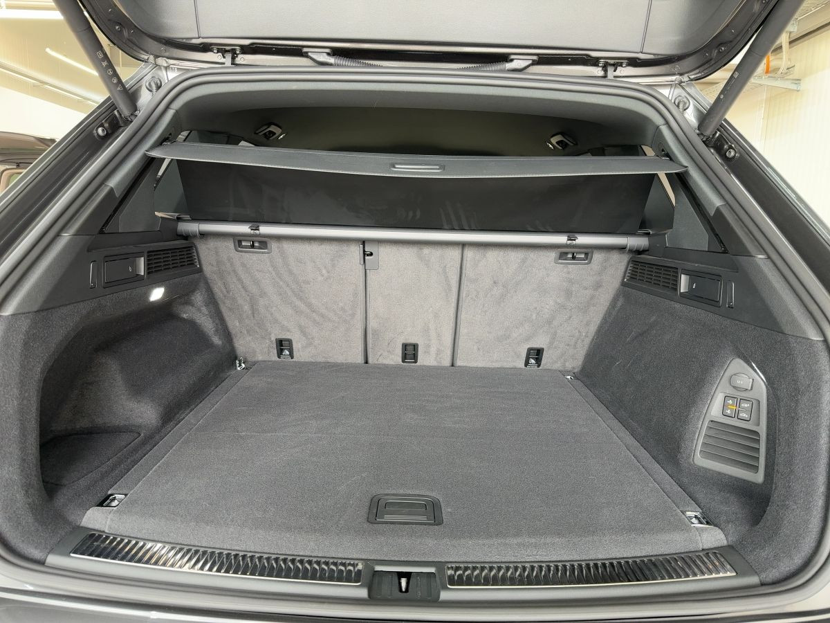 Touareg 3.0 V6 TSI eHybrid AHK LED-Matrix Navi Luft Leder Kamera DYNAUDIO