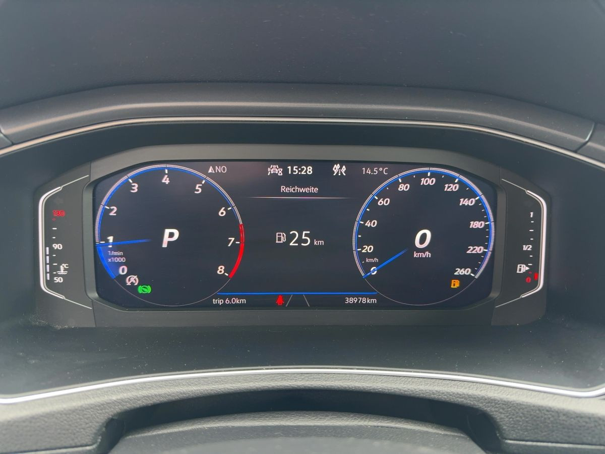 T-Roc Cabriolet 1.5 TSI DSG R-Line AHK ACC LED Navi Leder Kamera Bluet. Sitzh.