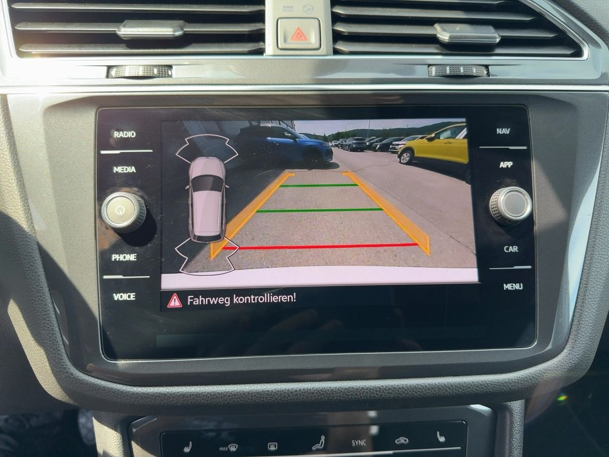 Tiguan Allspace 2.0 TDI Life ACC Navi LED Head-up! Kamera Lane Ass. Bluet. Sitzh.