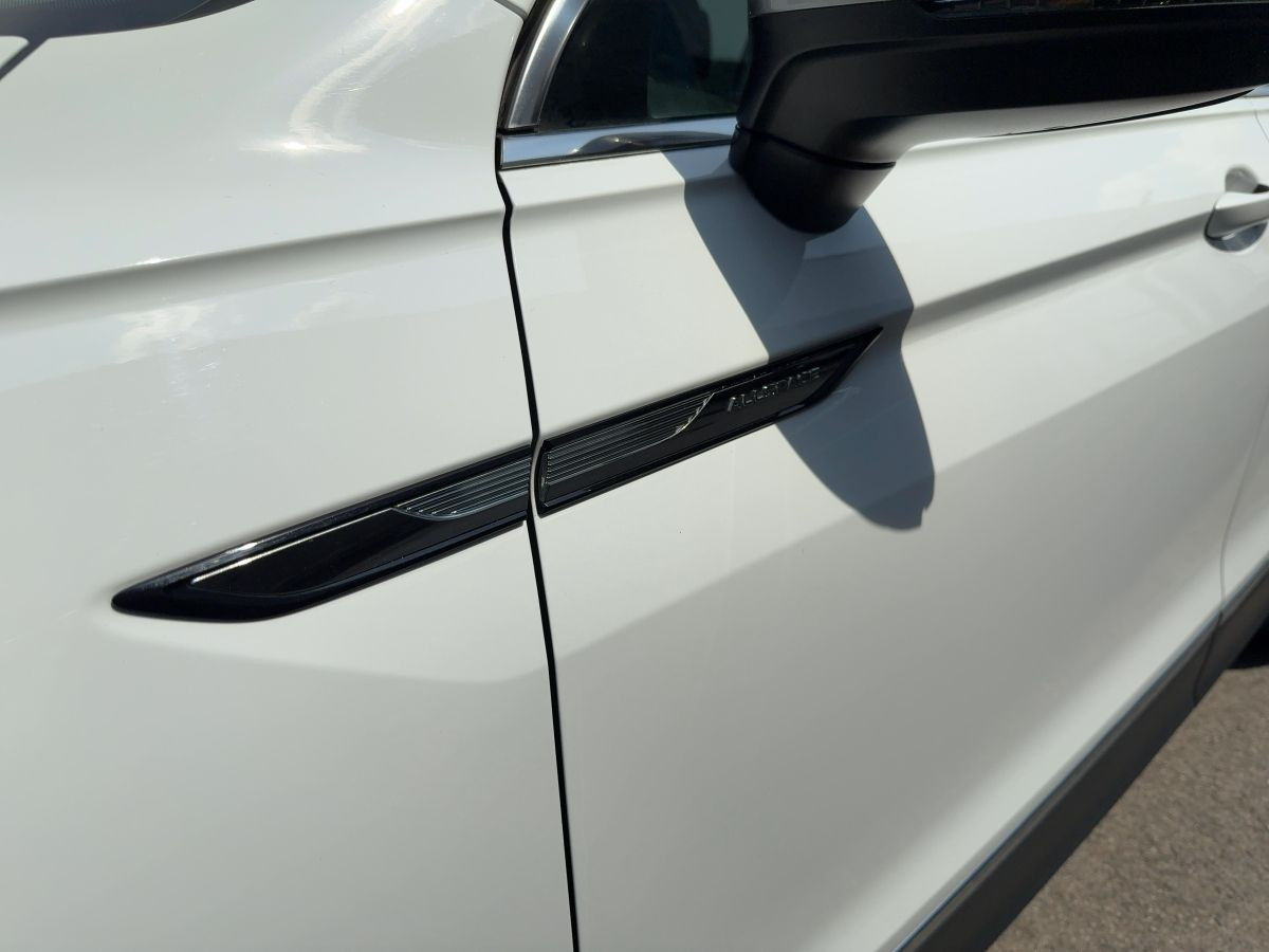 Tiguan Allspace 2.0 TDI Life ACC Navi LED Head-up! Kamera Lane Ass. Bluet. Sitzh.