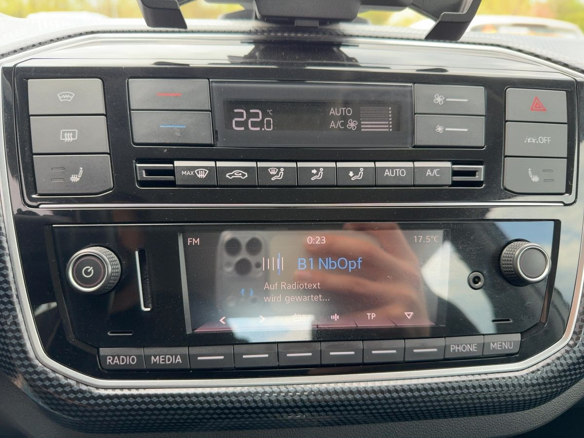 e-up! move 32 kWh Kamera Climatronic Tempo Bluet. Sitzh.
