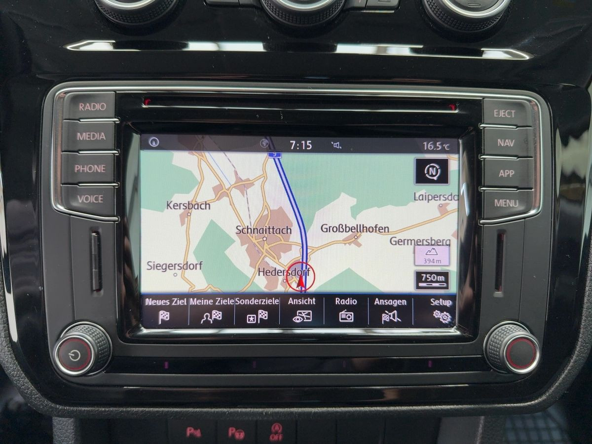 Caddy Maxi Life 1.4 TSI DSG Highline 7-Sitze AHK Navi Standh. Kamera