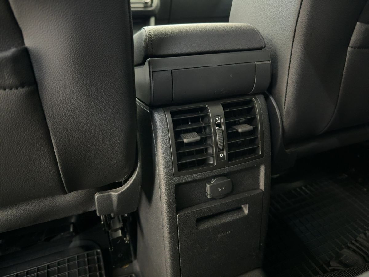 Caddy Maxi Life 1.4 TSI DSG Highline 7-Sitze AHK Navi Standh. Kamera