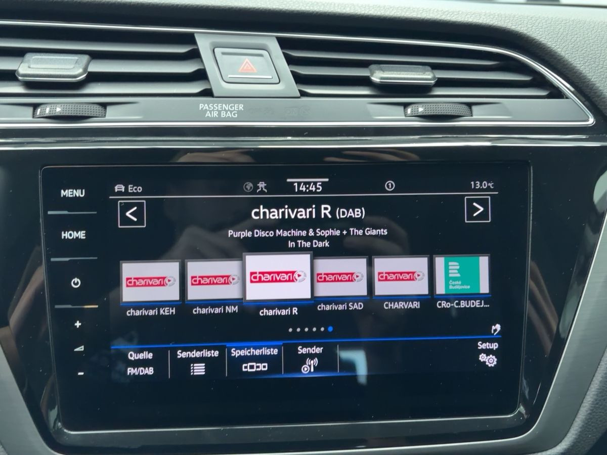 Touran 2.0 TDI DSG Comfortline 7-Sitze ACC DCC AHK LED Navi Climatronic Kamera