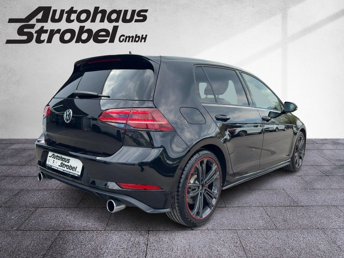Golf VII GTI 2.0 TSI ACC Navi LED Einparkh. Climatronic Bluet. Sitzh.