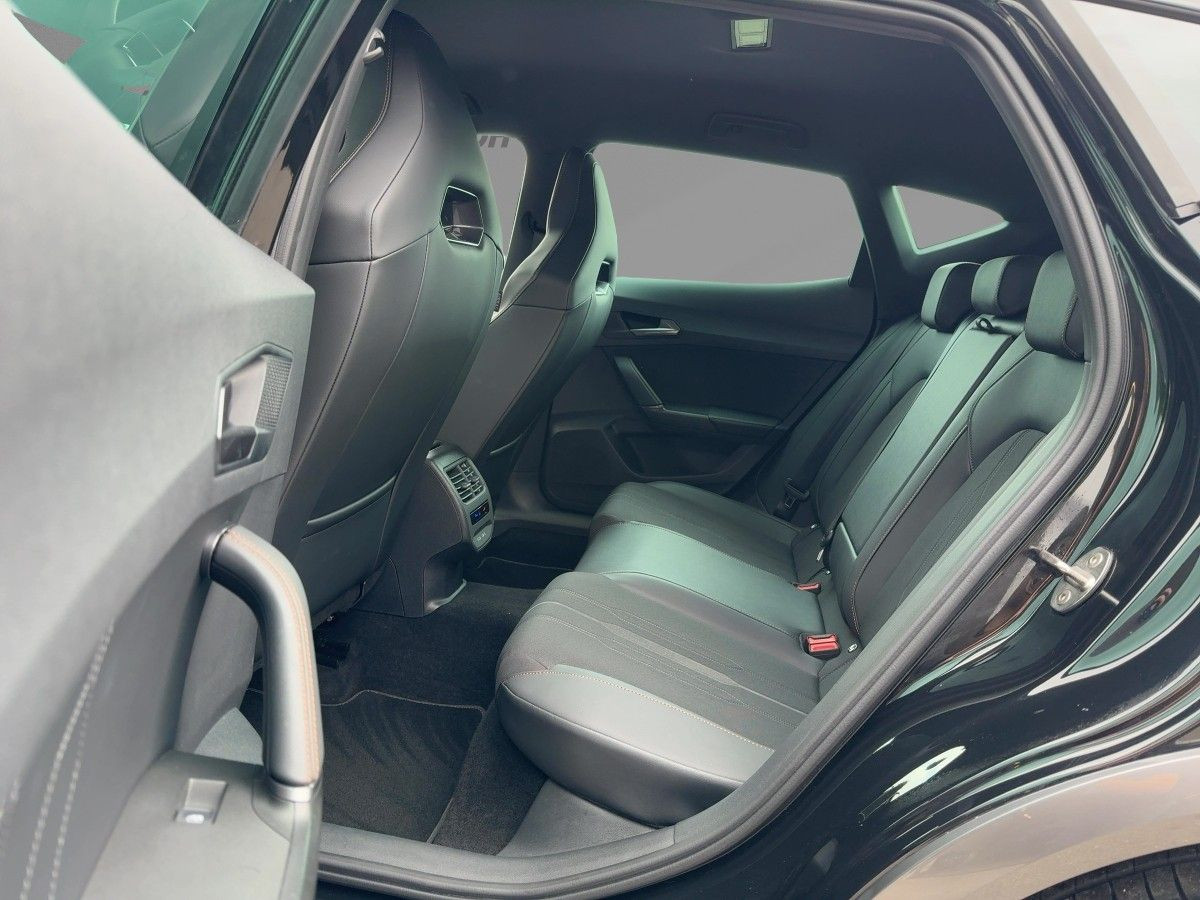 Formentor VZ 1.4 TSI eHybrid AHK ACC Navi LED Kamera Lane Ass. Sitzh.