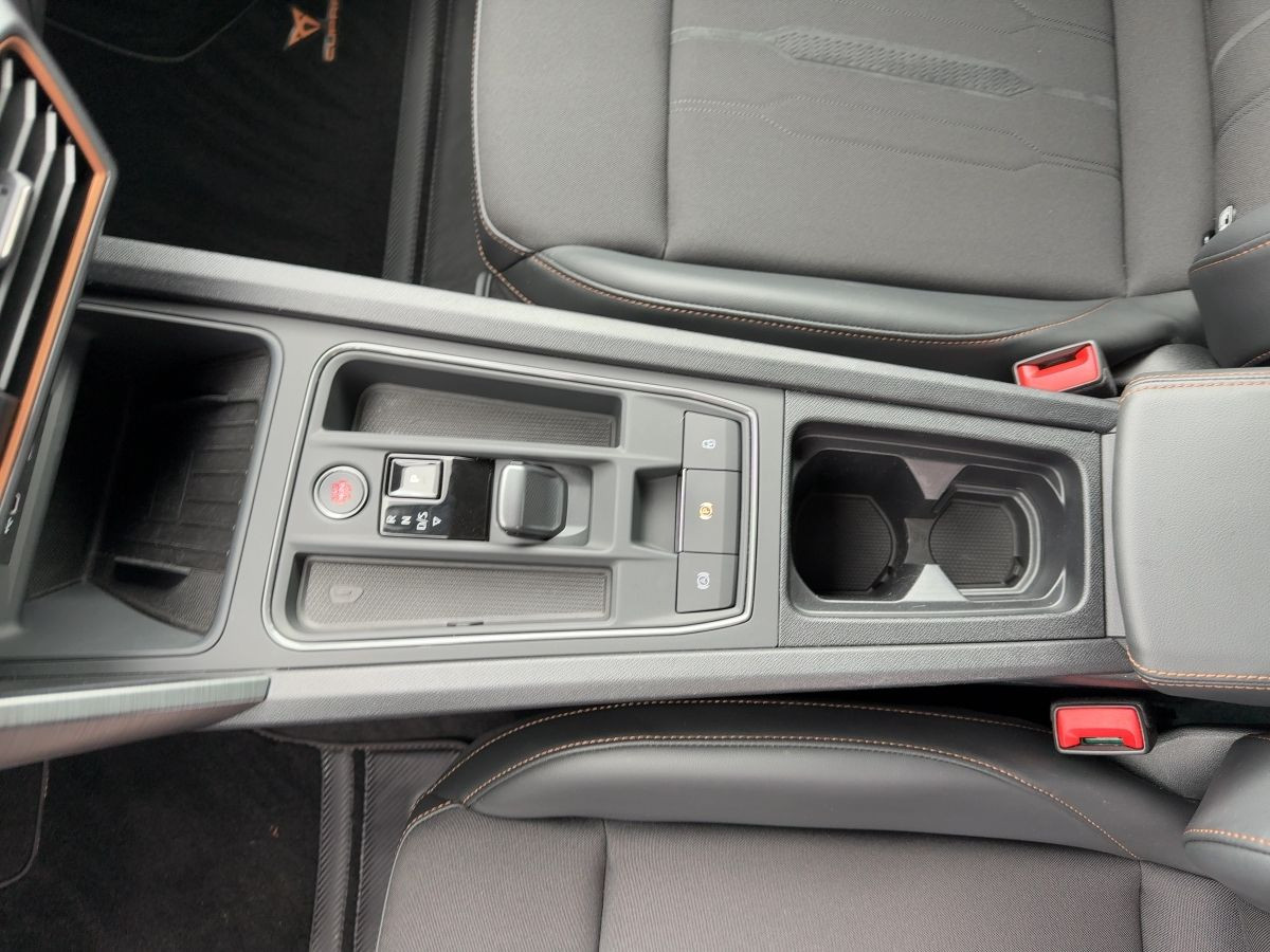 Formentor VZ 1.4 TSI eHybrid AHK ACC Navi LED Kamera Lane Ass. Sitzh.