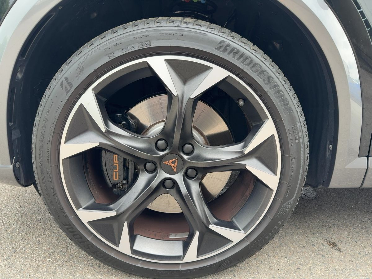Formentor VZ 1.4 TSI eHybrid AHK ACC Navi LED Kamera Lane Ass. Sitzh.