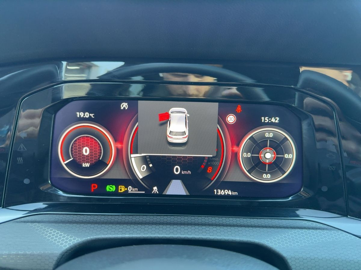 Golf VIII GTI 2.0 TSI DSG 