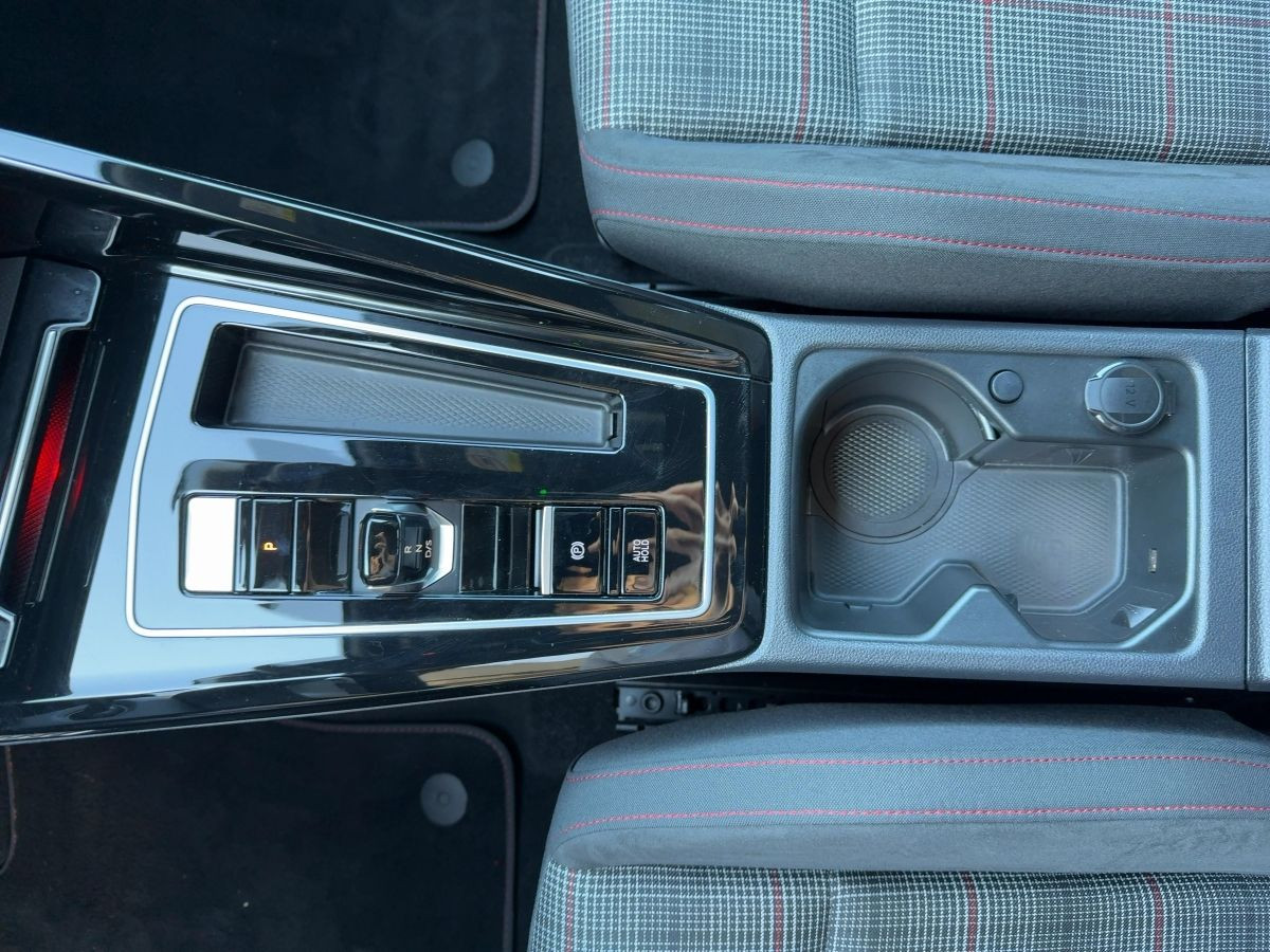 Golf VIII GTI 2.0 TSI DSG 