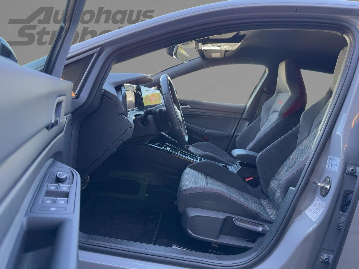 Golf VIII GTI 2.0 TSI DSG 
