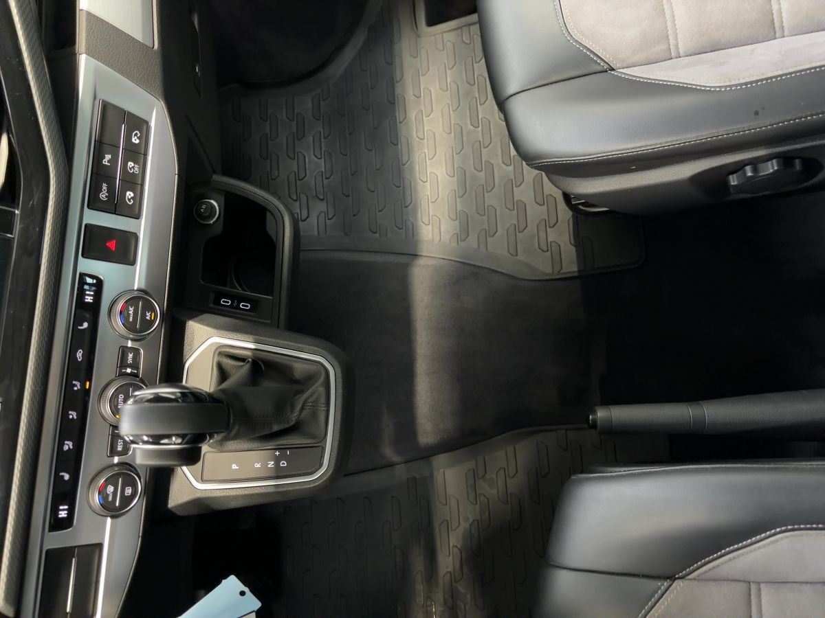 T6.1 Multivan 2.0 TDI DSG 4M 