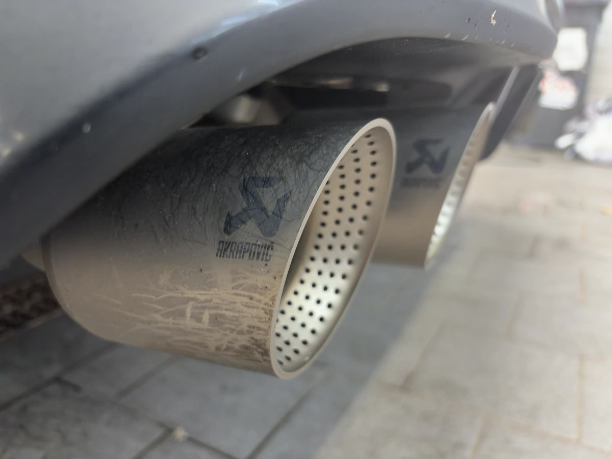 Golf VIII R 2.0 TSI DSG 4M