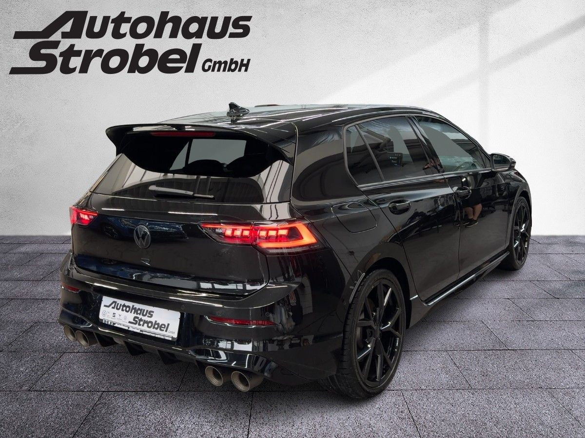Golf VIII R 2.0 TSI DSG 4M