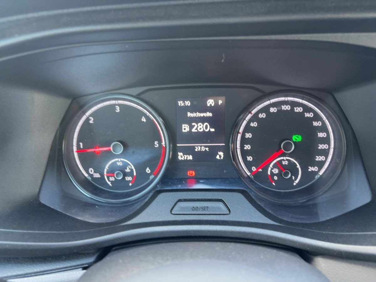 T6.1 Kombi T6.1 2.0 TDI DSG HD LR 9-Sitze AHK Standh. Klima Bluet.