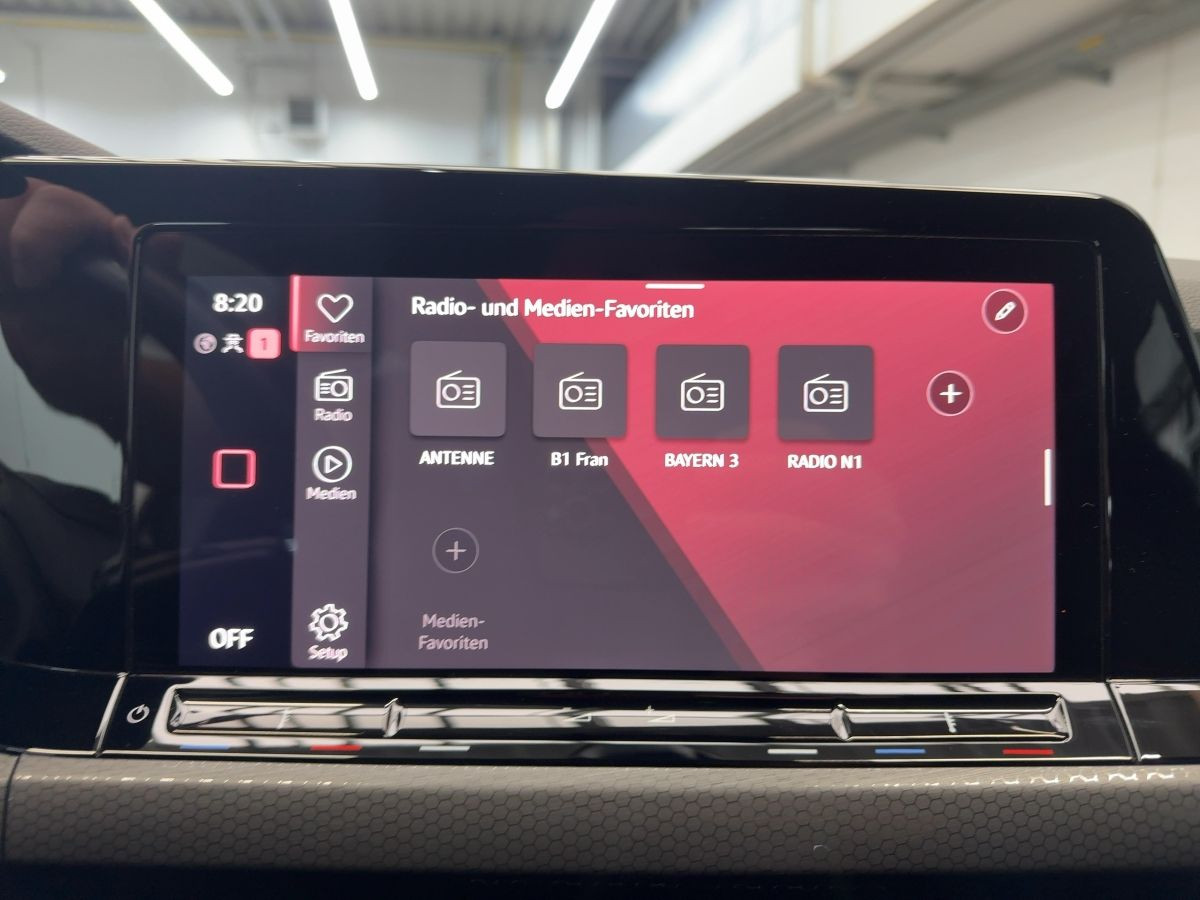 Golf VIII GTI Clubsport 2.0 TSI DSG LED-Plus Climatronic Lane-Ass. Bluetooth. DAB+