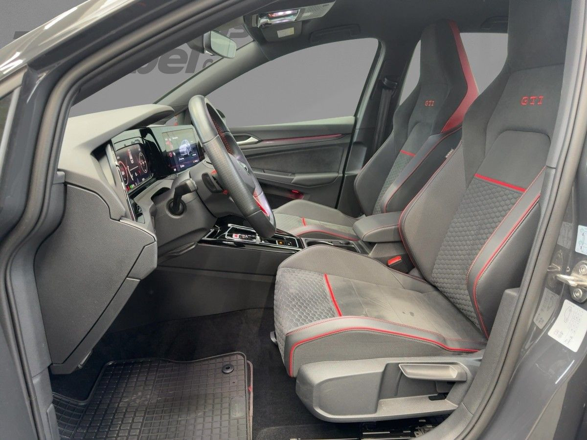 Golf VIII GTI Clubsport 2.0 TSI DSG LED-Plus Climatronic Lane-Ass. Bluetooth. DAB+