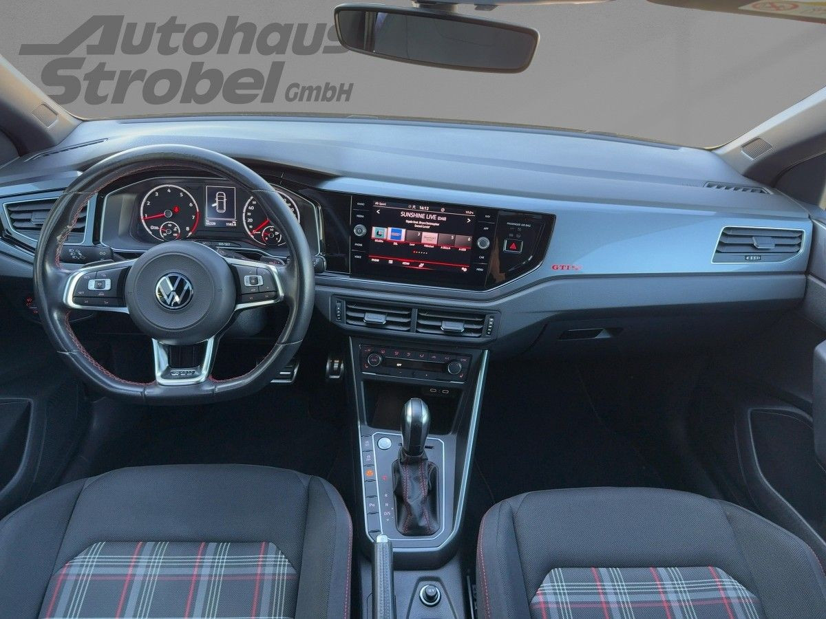 Polo GTI 2.0 TSI DSG ACC LED Climatronic Pano. Kamera Sitzh. DAB+ Blut. Nebel