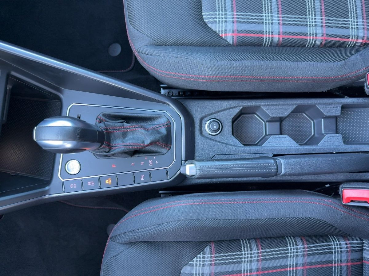 Polo GTI 2.0 TSI DSG ACC LED Climatronic Pano. Kamera Sitzh. DAB+ Blut. Nebel