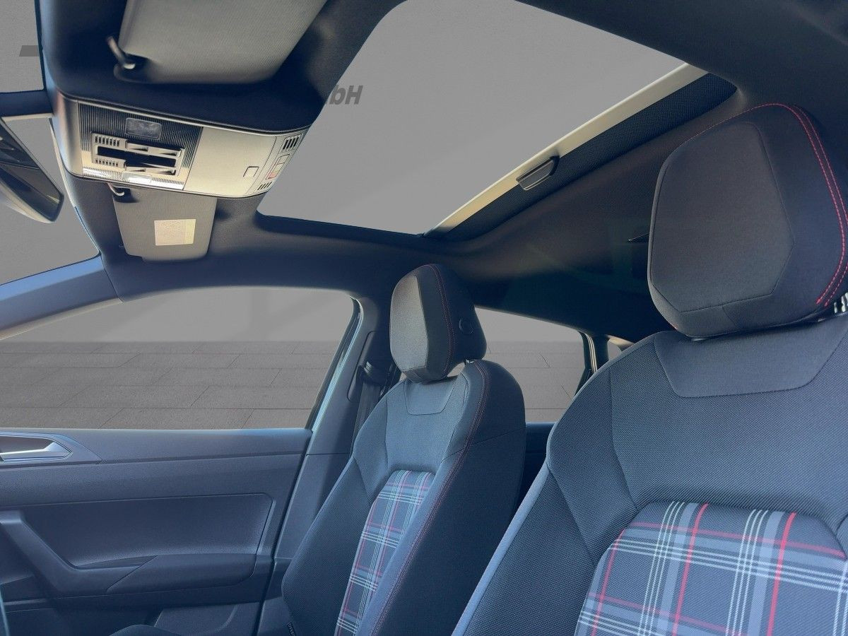 Polo GTI 2.0 TSI DSG ACC LED Climatronic Pano. Kamera Sitzh. DAB+ Blut. Nebel
