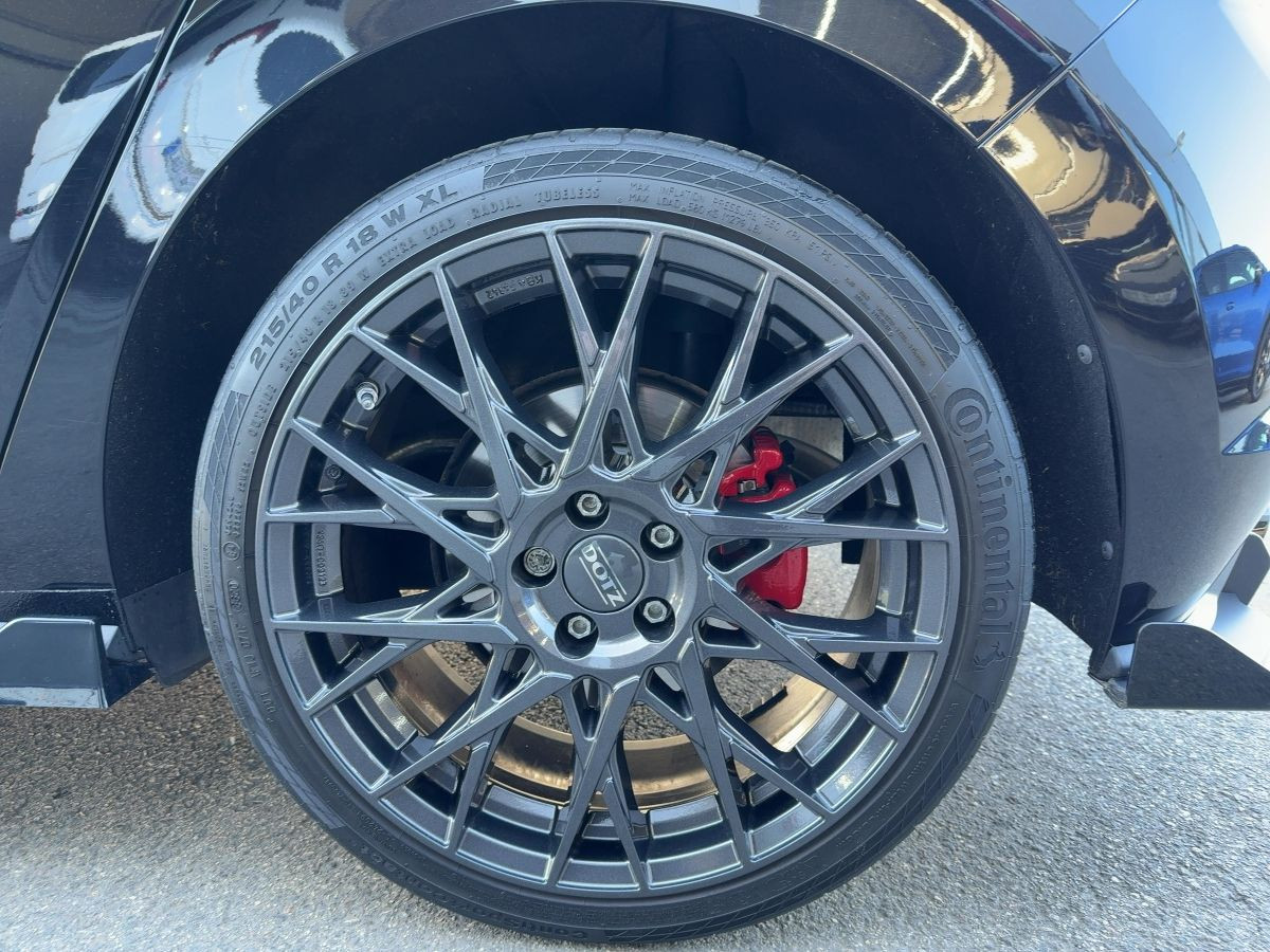 Polo GTI 2.0 TSI DSG ACC LED Climatronic Pano. Kamera Sitzh. DAB+ Blut. Nebel