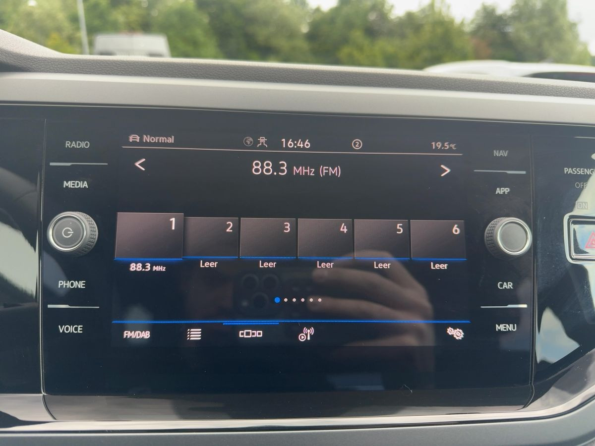 Taigo 1.5 TSI DSG R-Line ACC Navi LED-Matrix Kamera Climatronic Sitzh. Lane-Ass.