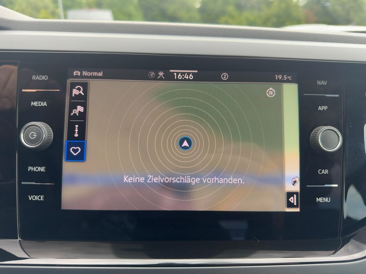 Taigo 1.5 TSI DSG R-Line ACC Navi LED-Matrix Kamera Climatronic Sitzh. Lane-Ass.