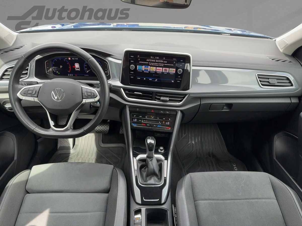 T-Roc 1.5 TSI DSG Style AHK ACC LED-Matrix Navi Kamera Sitzh. Climatronic Bluet.